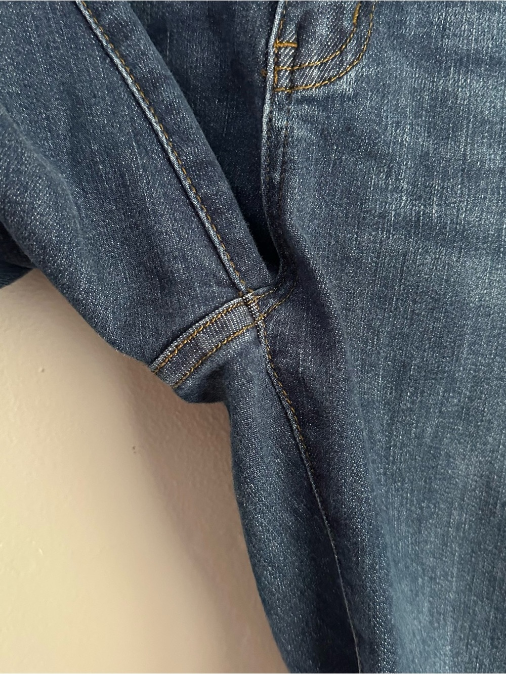 Judy blue size 11/30 distressed skinny fit jeans 12 dark wash - Picture 4 of 7